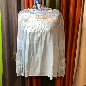 Vutti Blouse NWT size XL